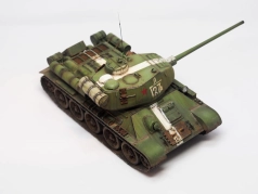 T-34-85 - unité non identifiée - 04 - 08