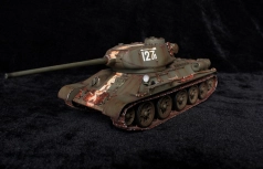 T-34-85 - mod 1944 - 06p - réa 2023 - 11