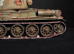 T-34-85 - mod 1944 - 06p - réa 2023 - 07