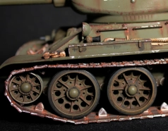 T-34-85 - mod 1944 - 06p - réa 2023 - 10