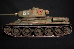 T-34-85 - mod 1944 - 06p - réa 2023 - 06