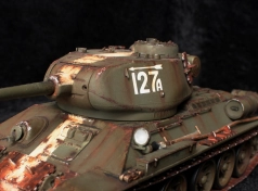 T-34-85 - mod 1944 - 06p - réa 2023 - 13