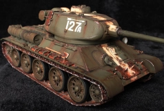 T-34-85 - mod 1944 - 06p - réa 2023 - 38