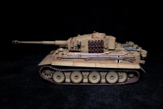 Tiger I - 505e bataillon de chars lourds -  01