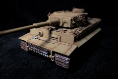 Tiger I - 505e bataillon de chars lourds -  12